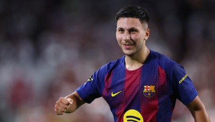 星空体育全站-迷弟一枚！巴德吉：偶像是梅西，看第一位踢球的巴萨球员也是梅西