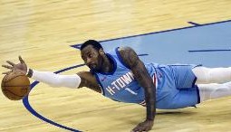 沃尔：在火箭复出时两年没打球了就想多打 他们却不让我打背靠背