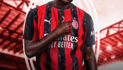 HWG！罗马诺：AC米兰签药厂前锋博尼法斯，租借费+买断共2900万欧